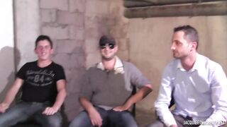 Gangbang Chaud Pour Clara