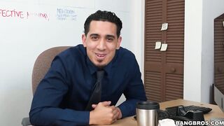 BANGBROS - Karlee Grey Gets Yelled At By Her Boss, But She Feels Better After Her Coworker Makes Her Squirt