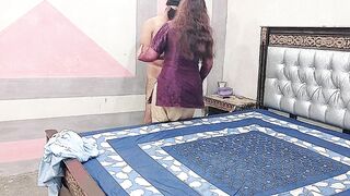 Bhabhi Room ki Safai kr Rahi thi Dever ny Ghori bana k Chod diya Indian Desi Bhabhi Doggystyle Anal Fuck Best Blowjob Clear Hind