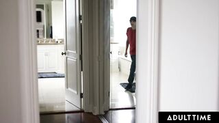 ADULT TIME - Eliza Ibarra Puts On Wrong Glasses & Fucks Her Stepbro Instead Of BF! ITALIAN SUBTITLES