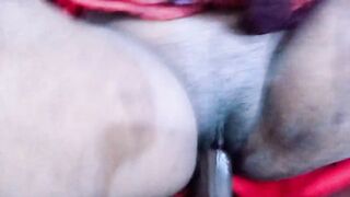 I Fucked My Best Friends Wife While no one at home. she is very hot