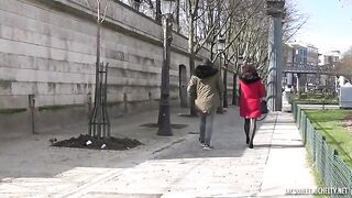 Flora, 32 Ans, Reflexologue Plantaire