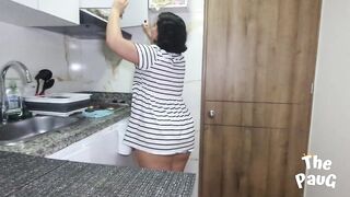 My best friend's mom lets me try the MILF experience