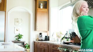 Aaliyah Love - AskYourMother