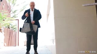 Cheating Wife Gets What She Deserves - Tatiana Alvarez