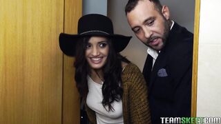 Oye Loca - Penelope Cum